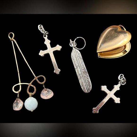 5 Gold and Silver Jewelry Set with Heart and Cross Charms